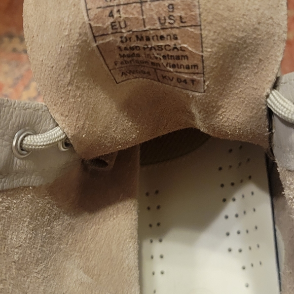 Tan Soft Leather Dr. Martens size 9 UK 41 - Picture 3 of 4